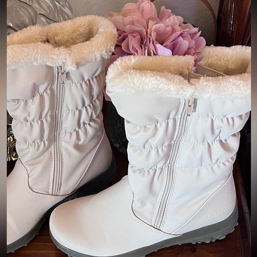 Winter Boots Size 7